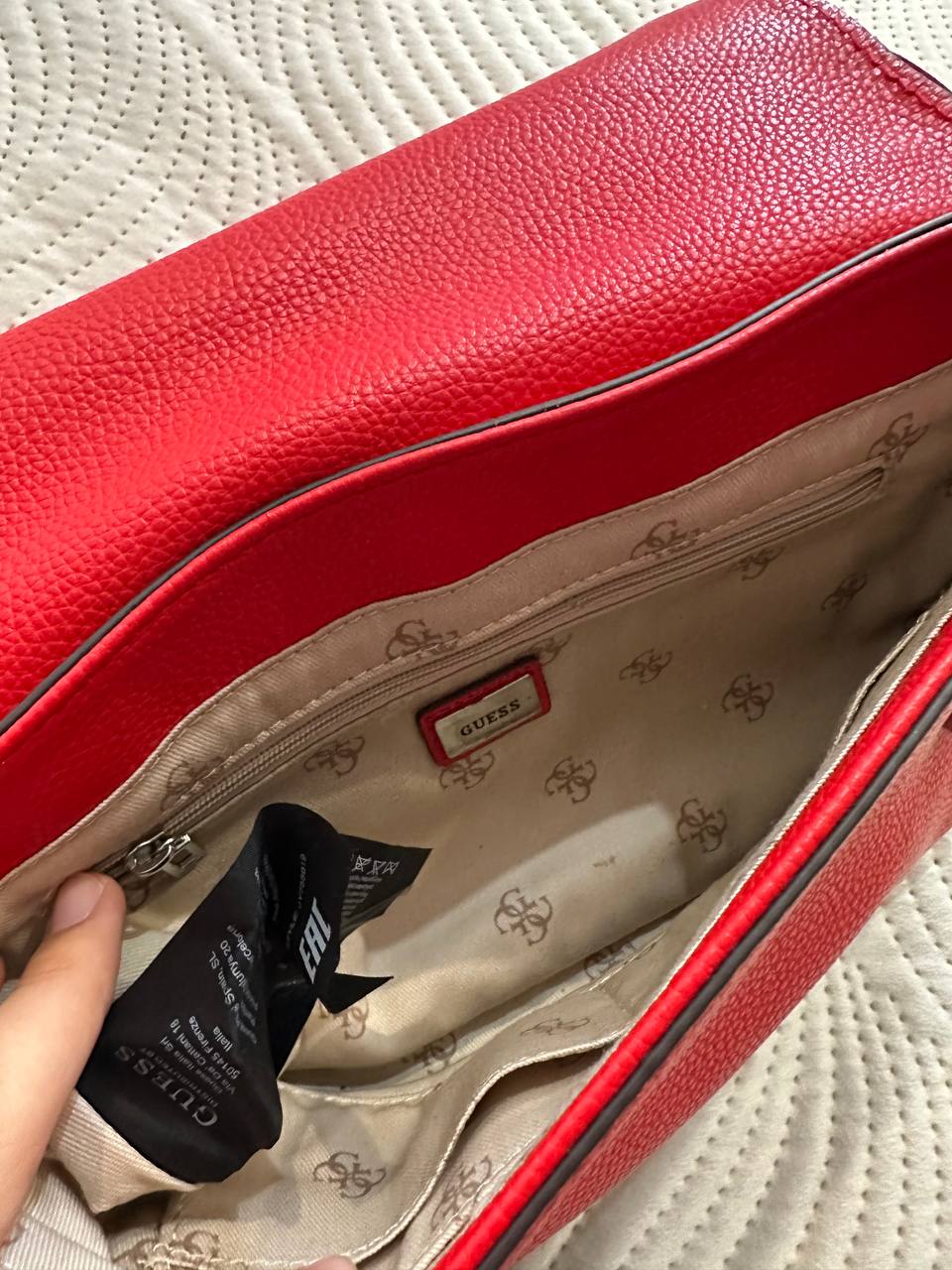 Сумка Guess