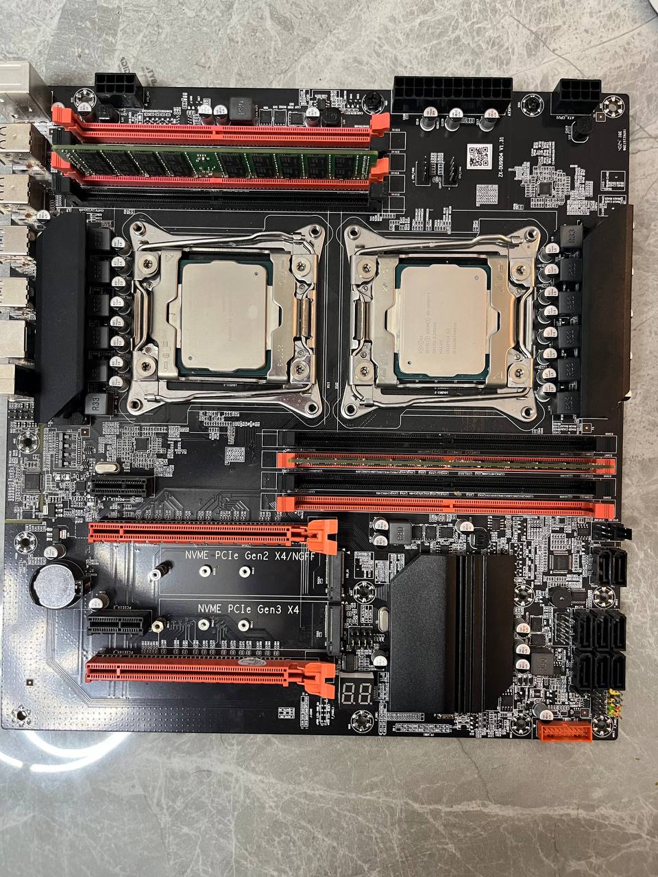 Комплект Huananzhi X99-9D4 + Xeon E5-2699 v3 + 64GB DDR4 ECC + 6 SSD + БП