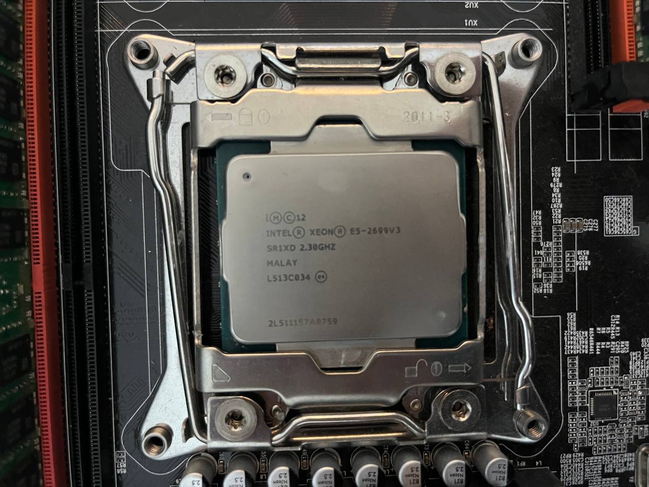 Комплект Huananzhi X99-9D4 + Xeon E5-2699 v3 + 64GB DDR4 ECC + 6 SSD + БП