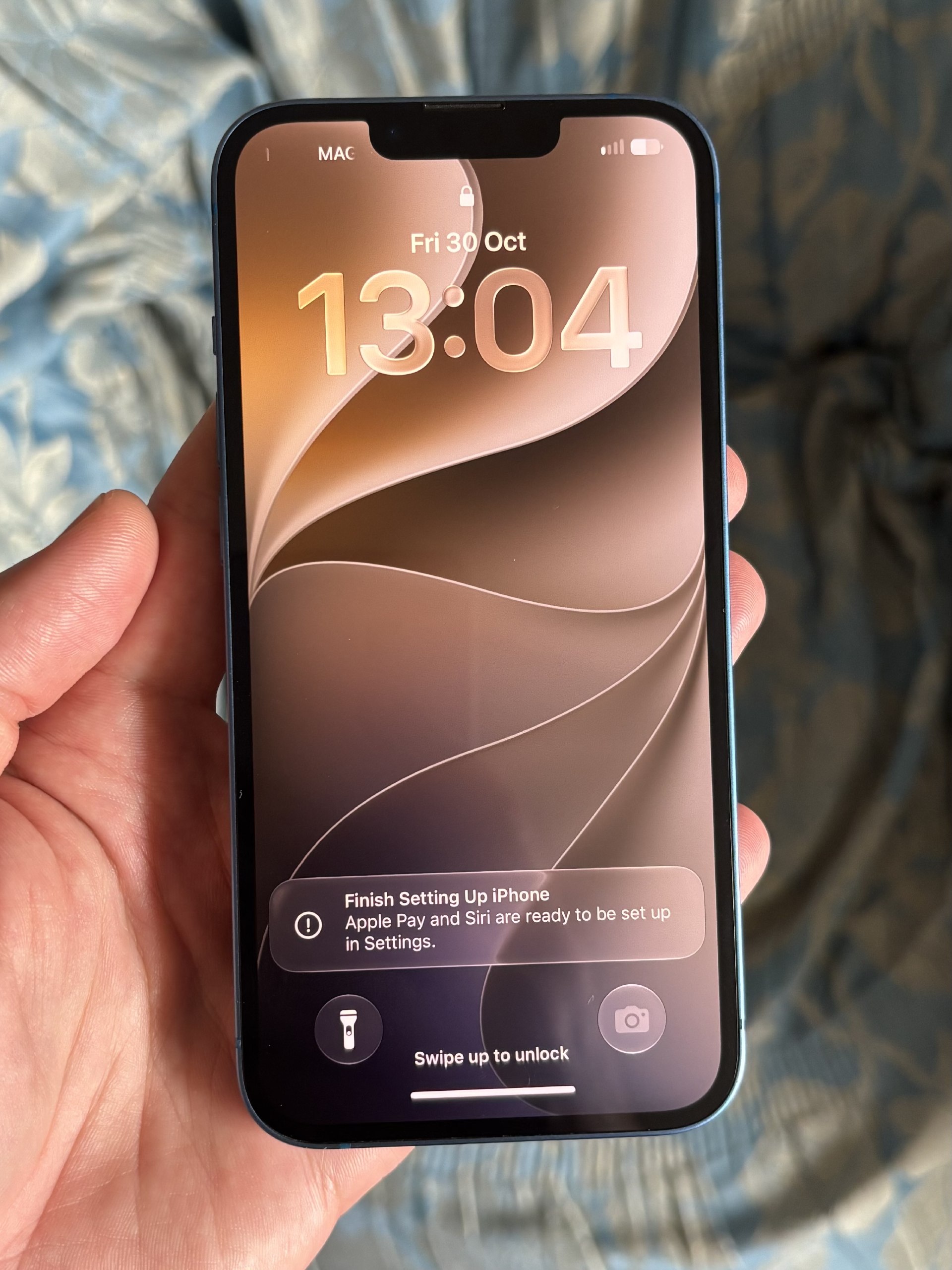 iPhone 13 256GB синий