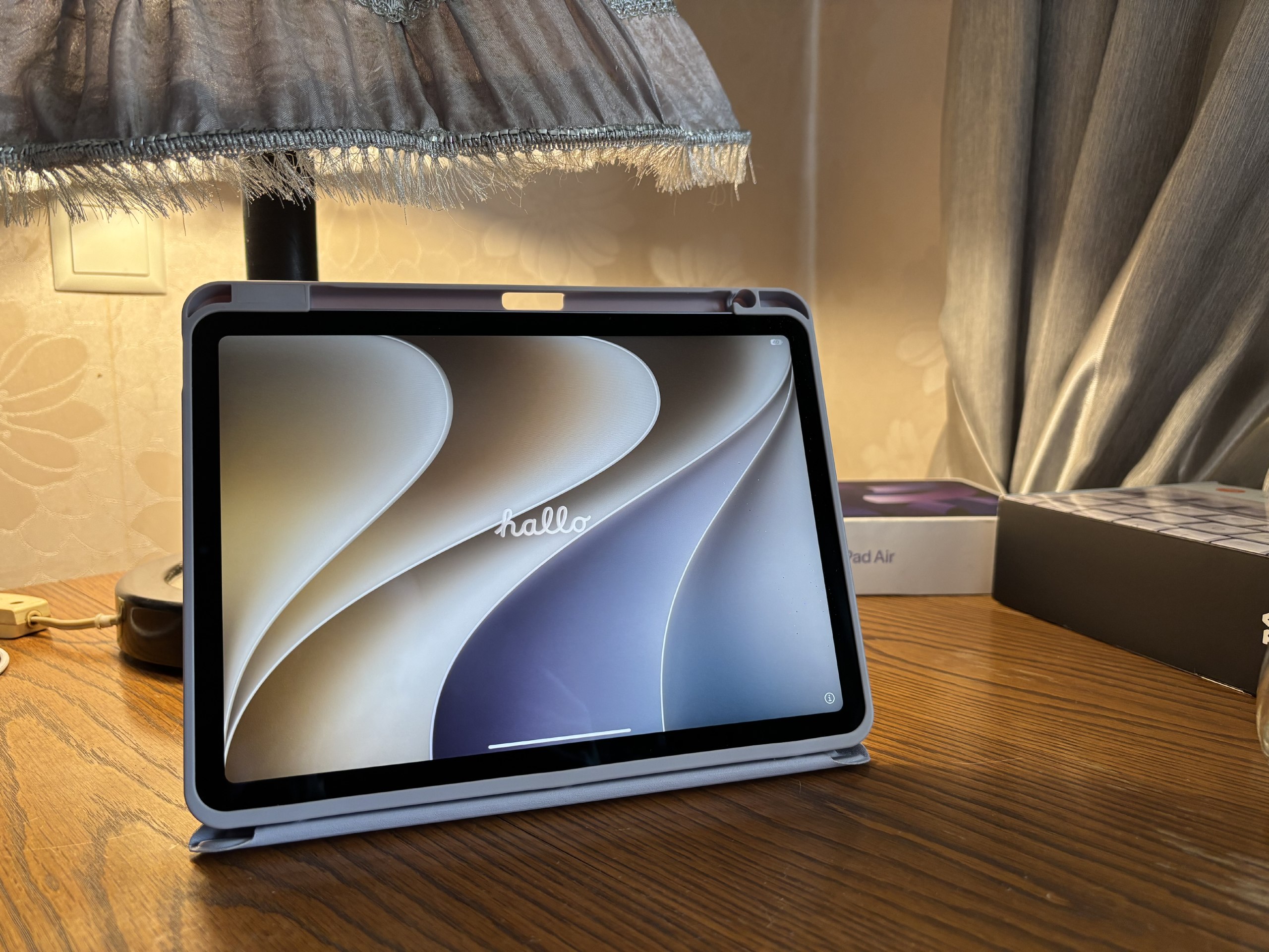 iPad Air 5-го поколения WiFi 64GB Purple