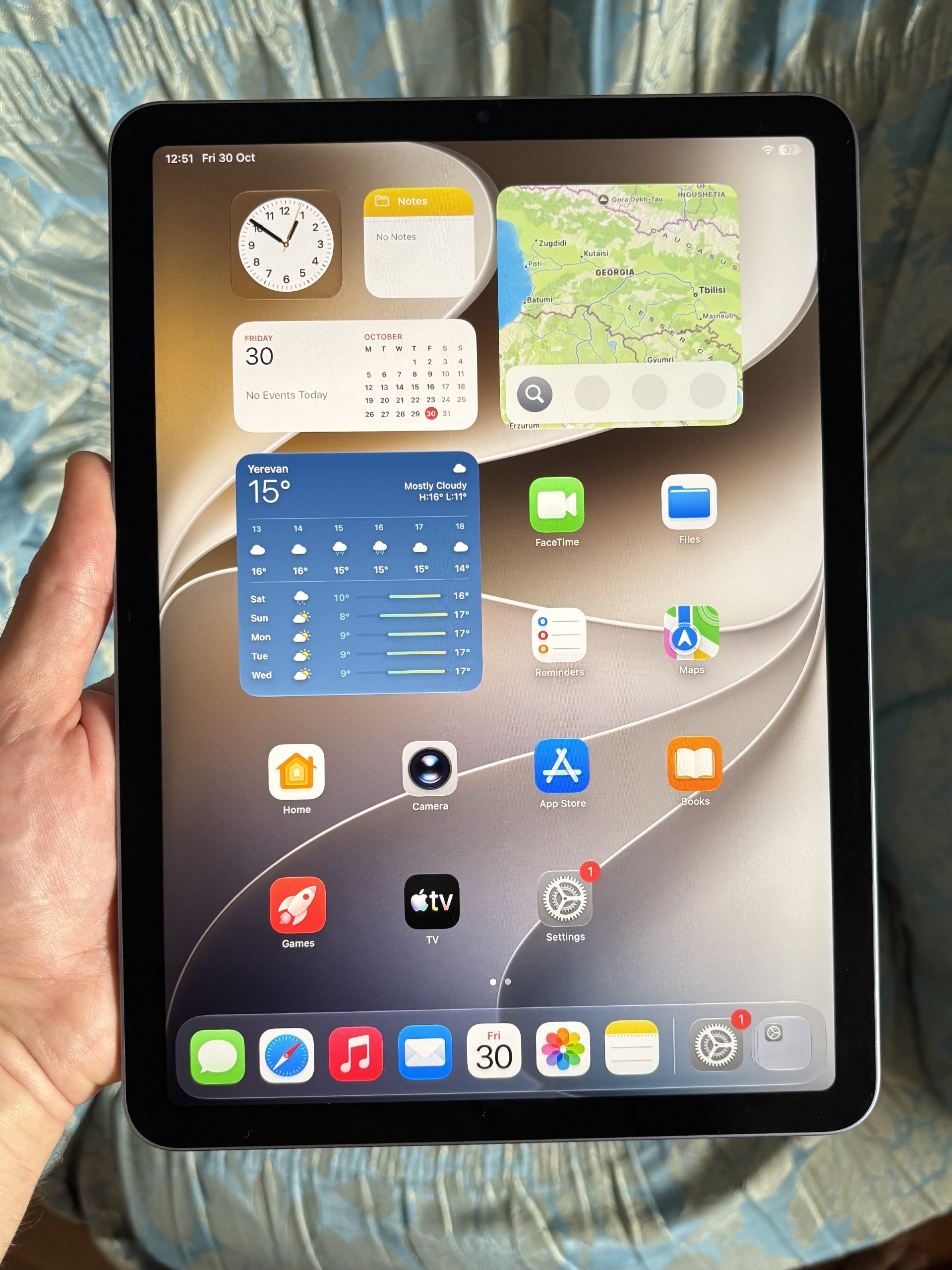 iPad Air 5-го поколения WiFi 64GB Purple