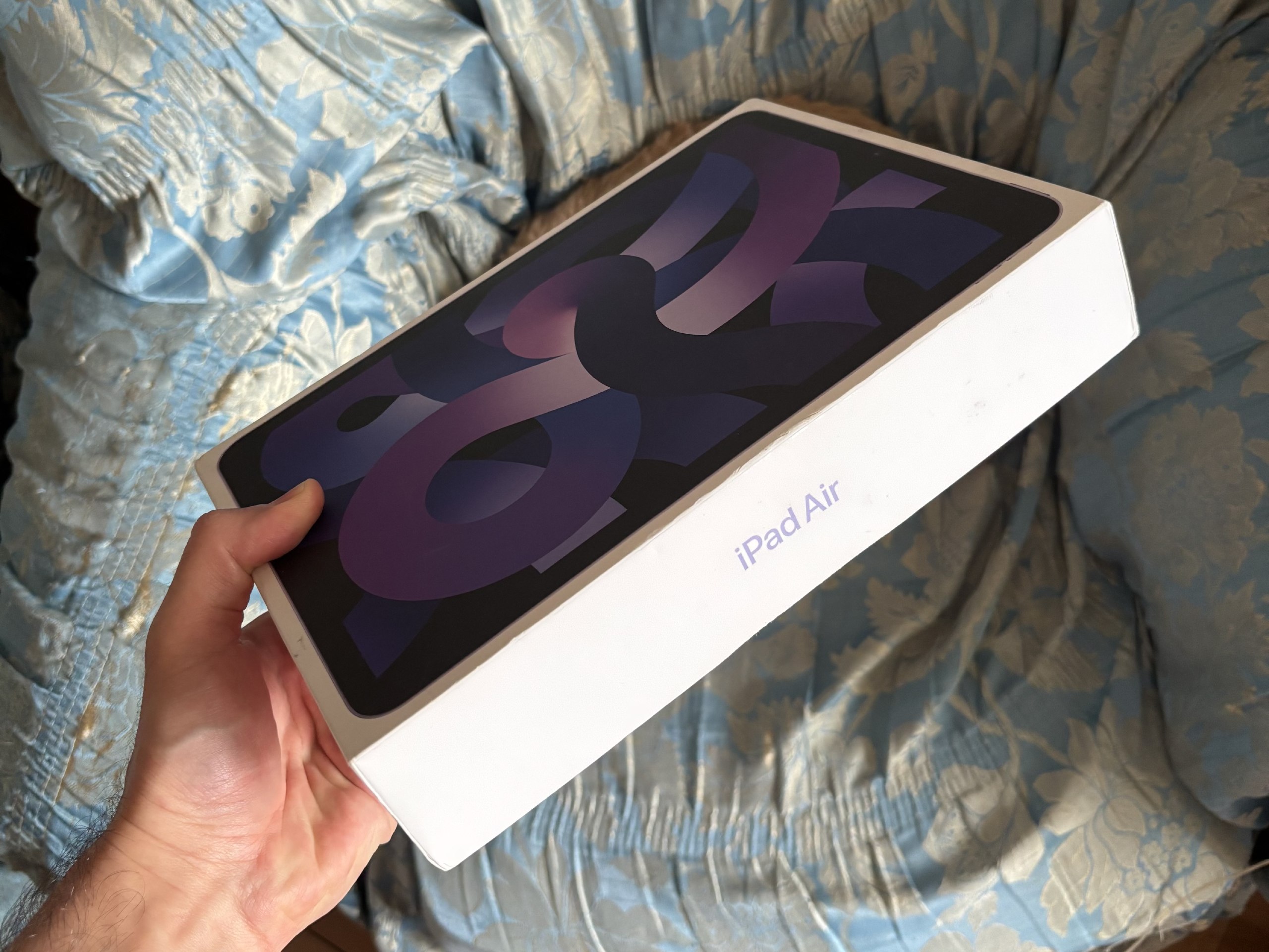 iPad Air 5-го поколения WiFi 64GB Purple