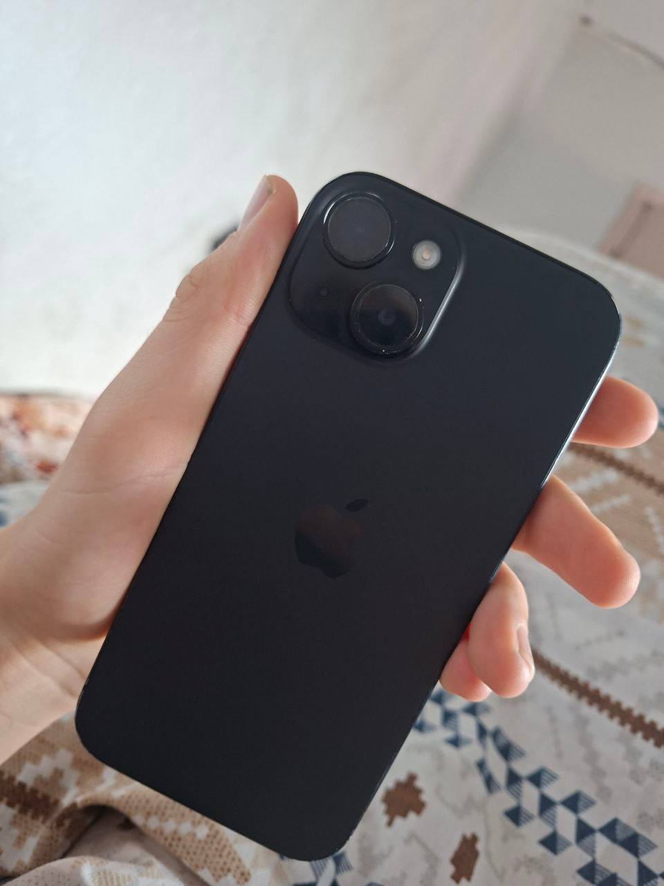 Apple iPhone 15 128GB
