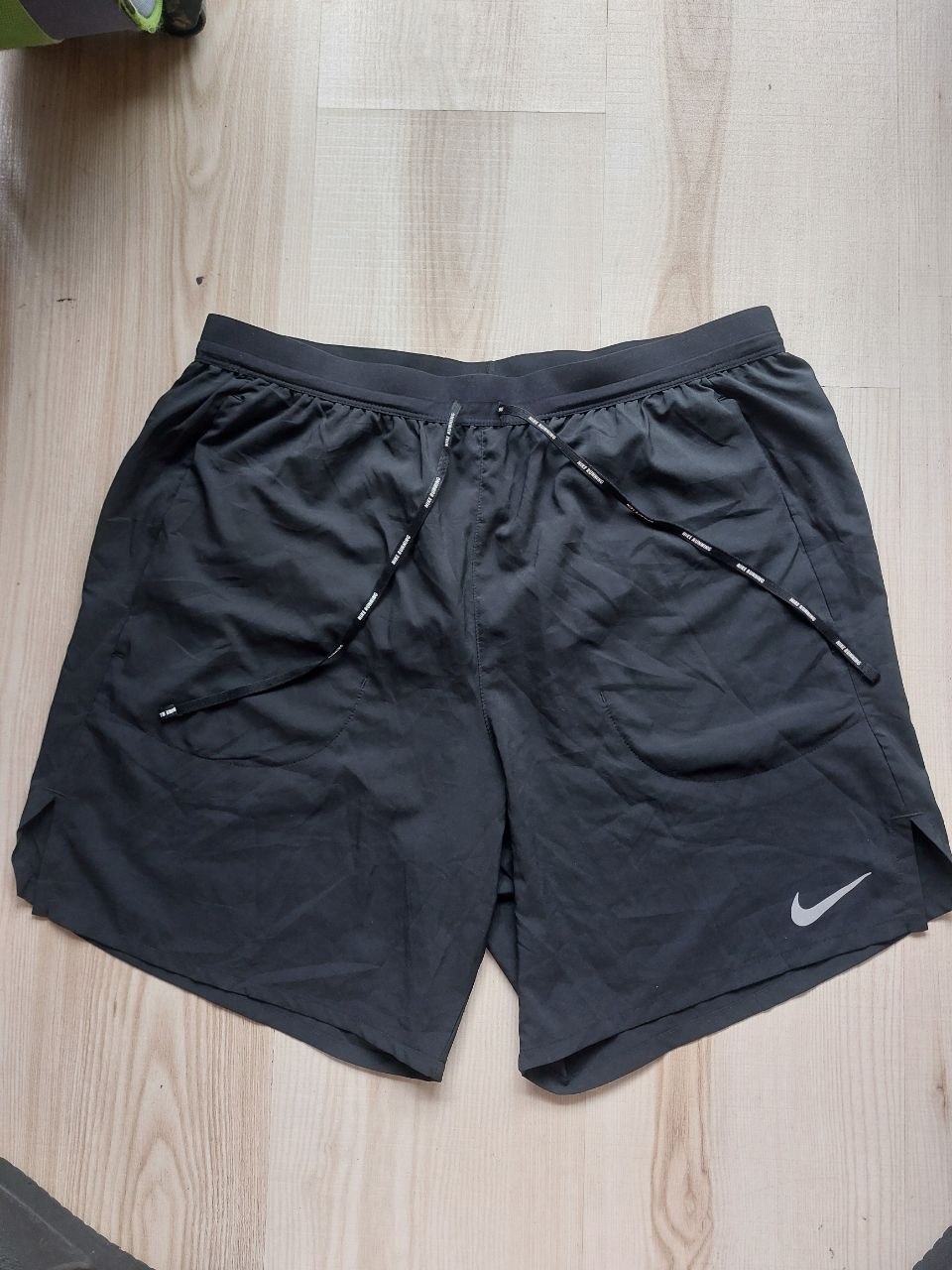 Оригинальные шорты Nike Dry Fit, размер M
