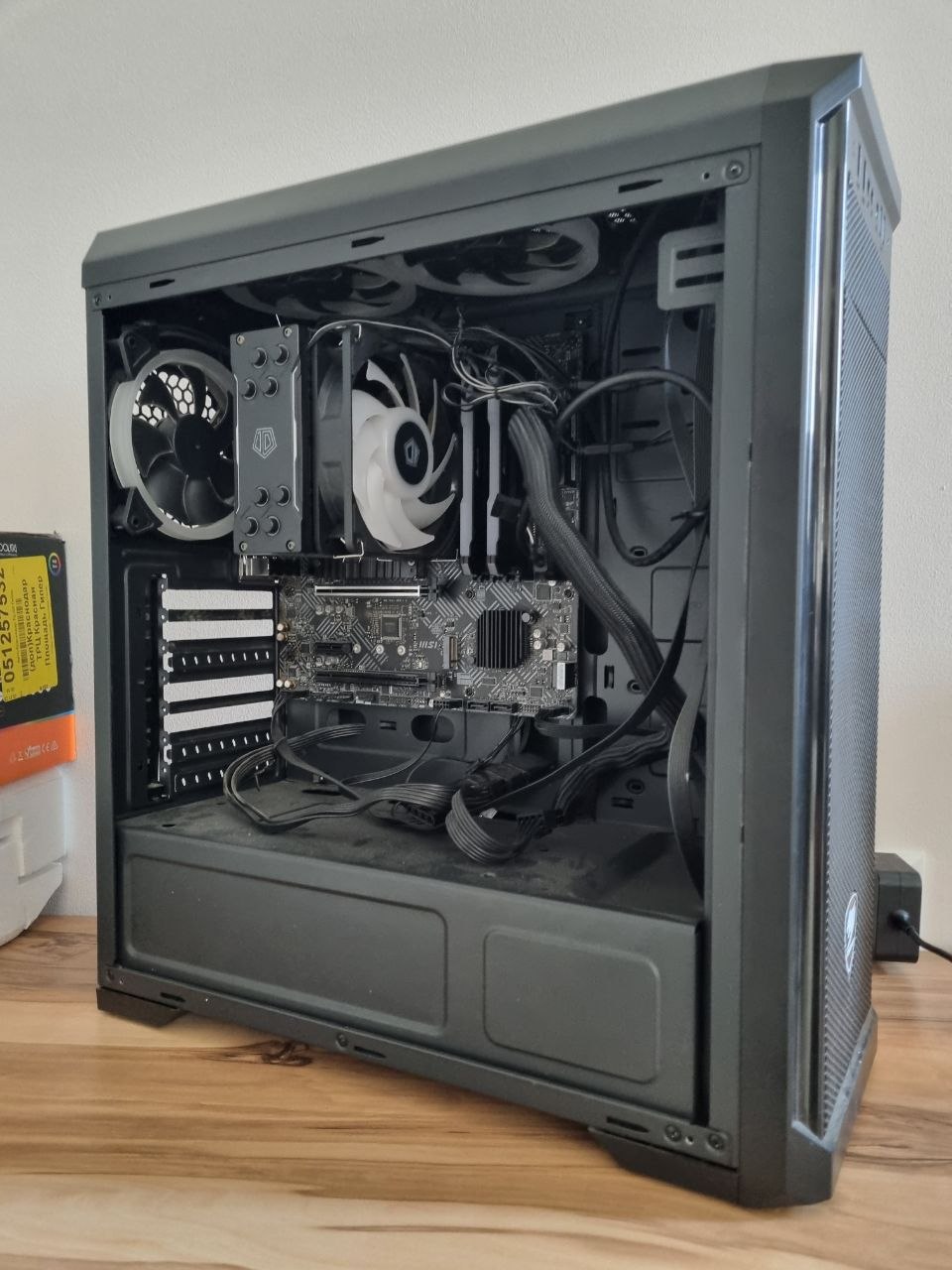 Компьютер MSI B660A Pro WiFi, i5-12400F, Corsair 16GB, Cougar 750W