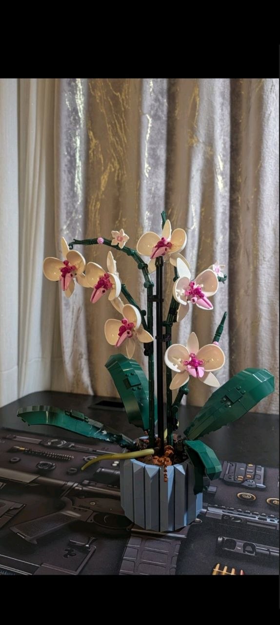 LEGO Botanicals Орхидея