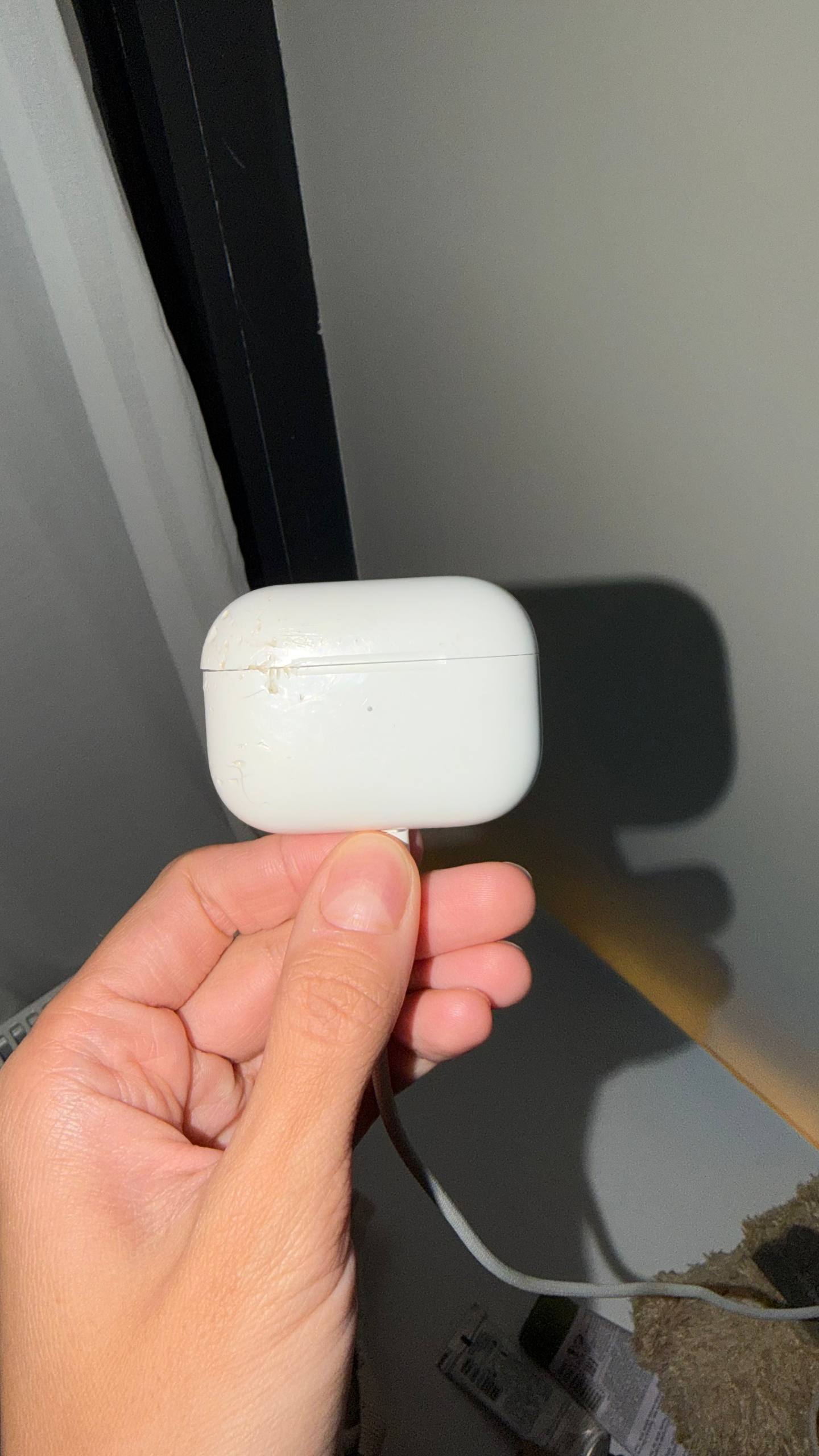 Apple AirPods Pro 2 (только правый наушник)