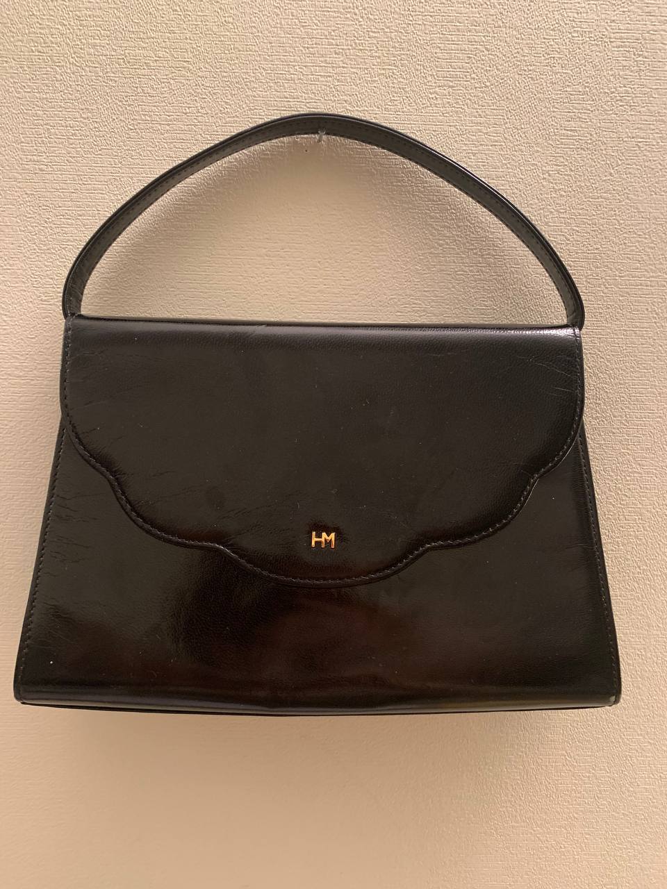 Сумка лакированная Hanari Mori