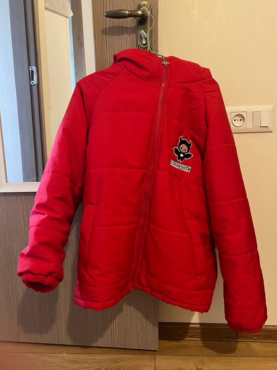 Зимняя куртка с рожками и крылышками + сумочка