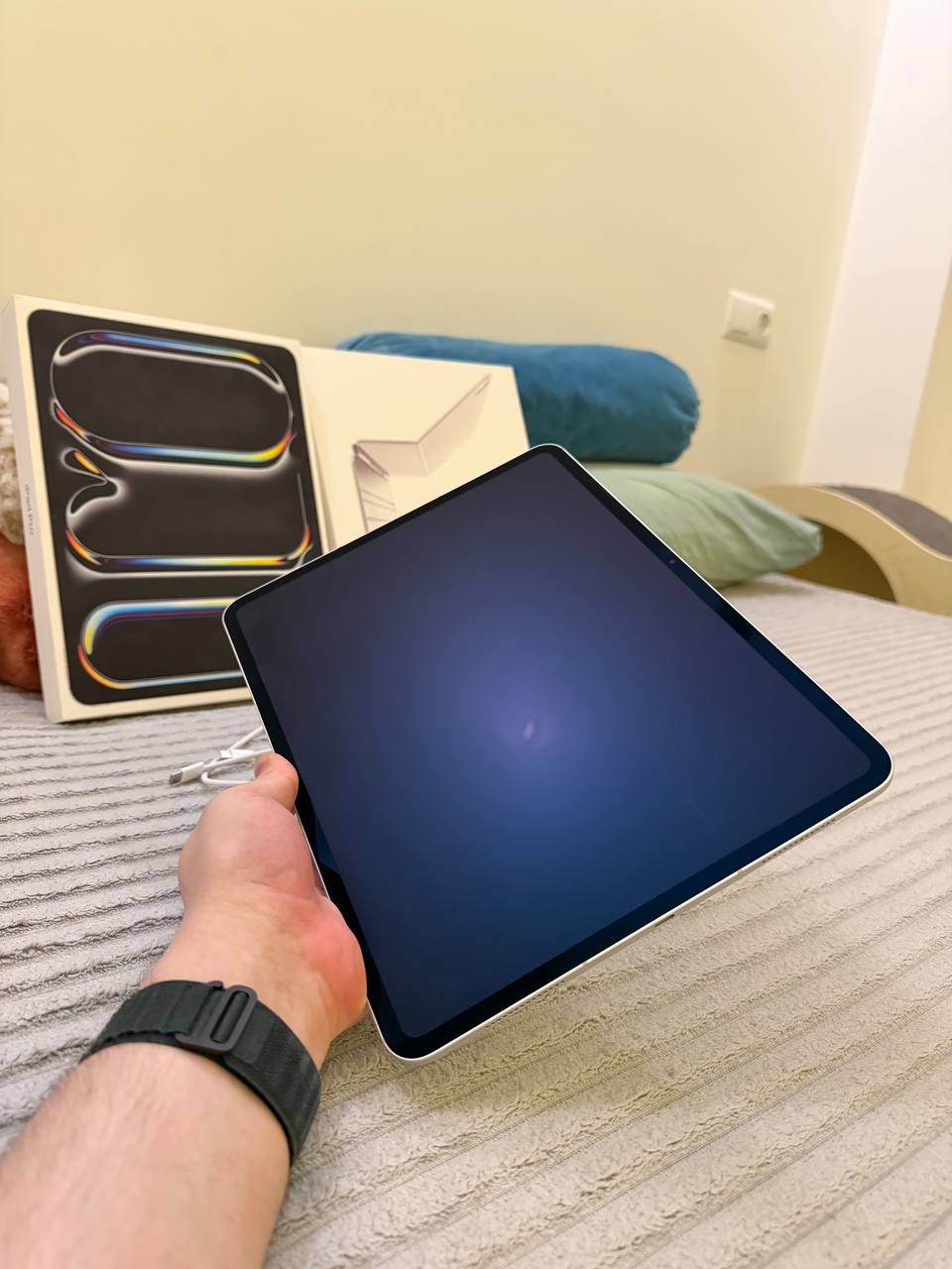 Apple iPad Pro 13 1TB Silver (M4) nano-texture + Magic Keyboard Silver