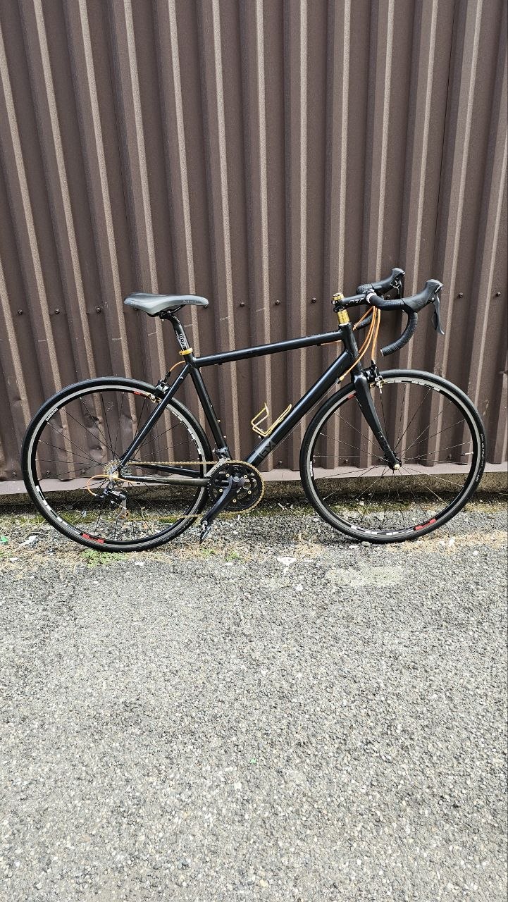 Вещь в хорошем состоянии, размер M