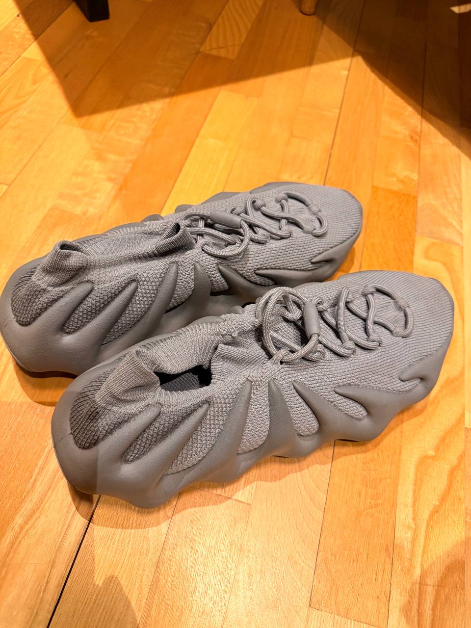 Кроссовки Adidas Yeezy