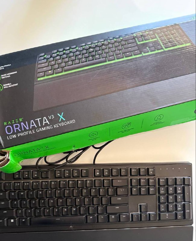 Клавиатура Razer Ornata v3 x