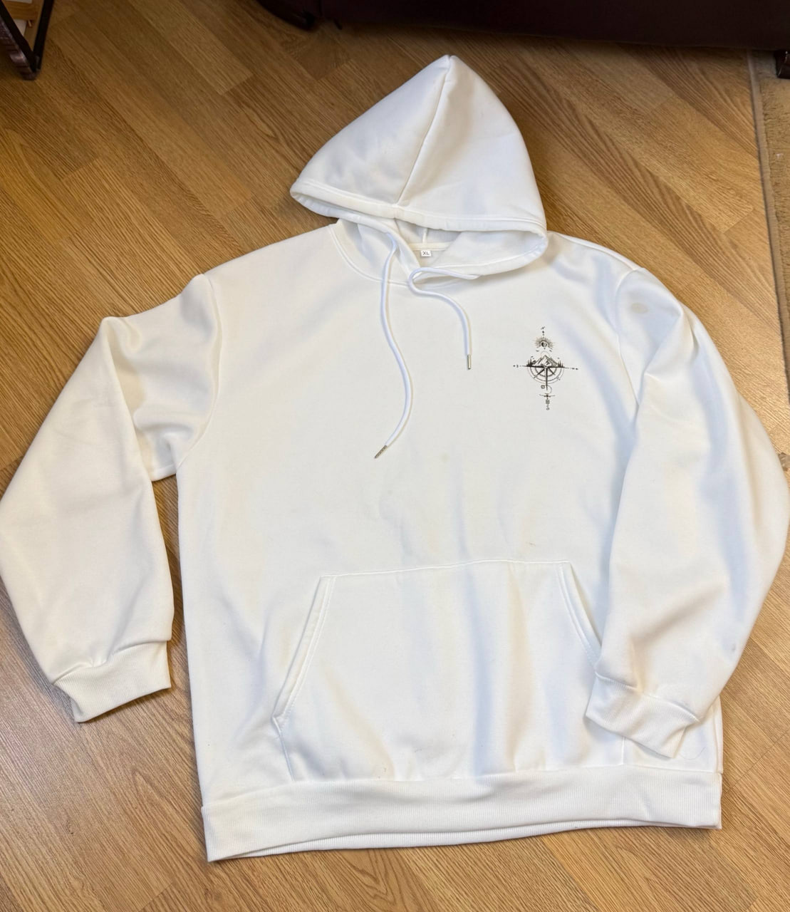 Белая толстовка на флисе размер L/XL