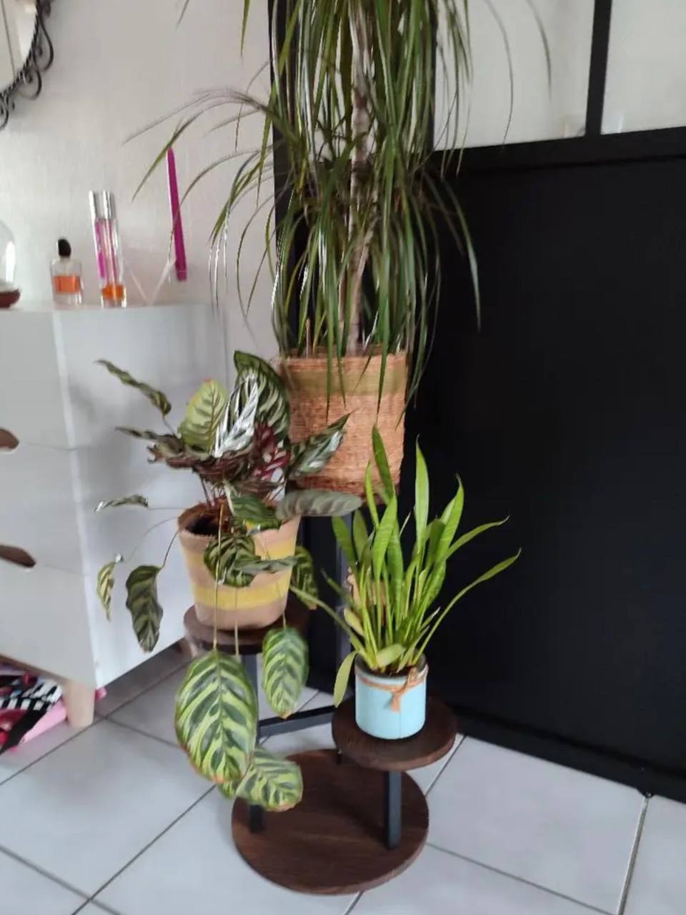 Подставка для растений с металлической рамой, 3 яруса