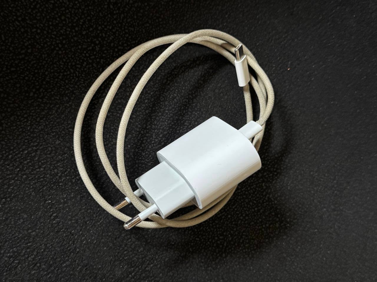 Apple быстрая зарядка (американский блок)