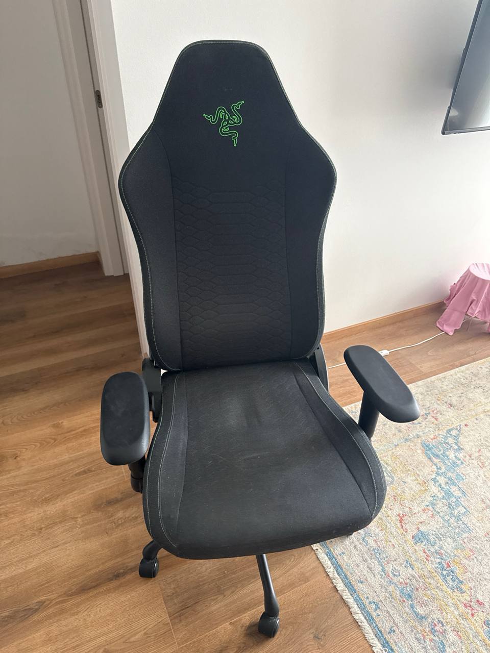 Кресло Razer Iskur тканевое