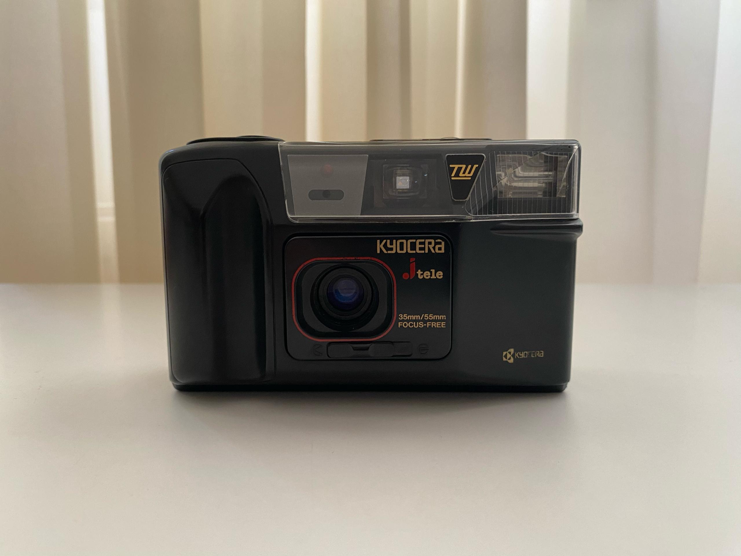 Kyocera (Yashica) Lynx 90 пленочный фотоаппарат