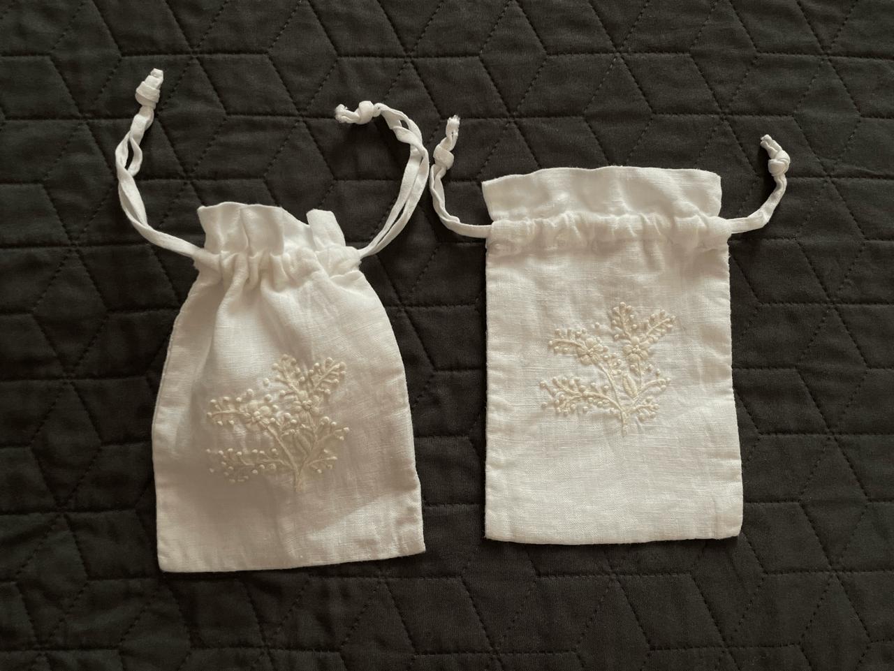 Два льняных мешочка Zara Home с вышивкой 11×17 см