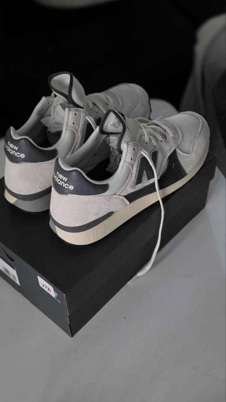 New Balance 475 (US 11.5)