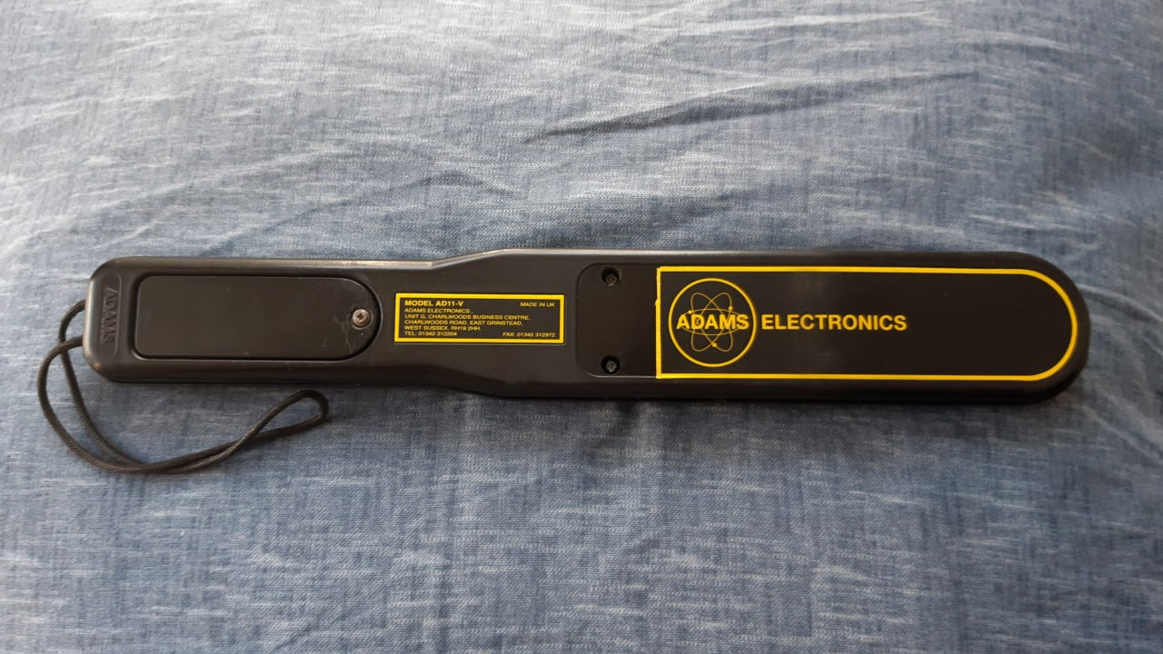 Металлодетектор Adams AD11-V