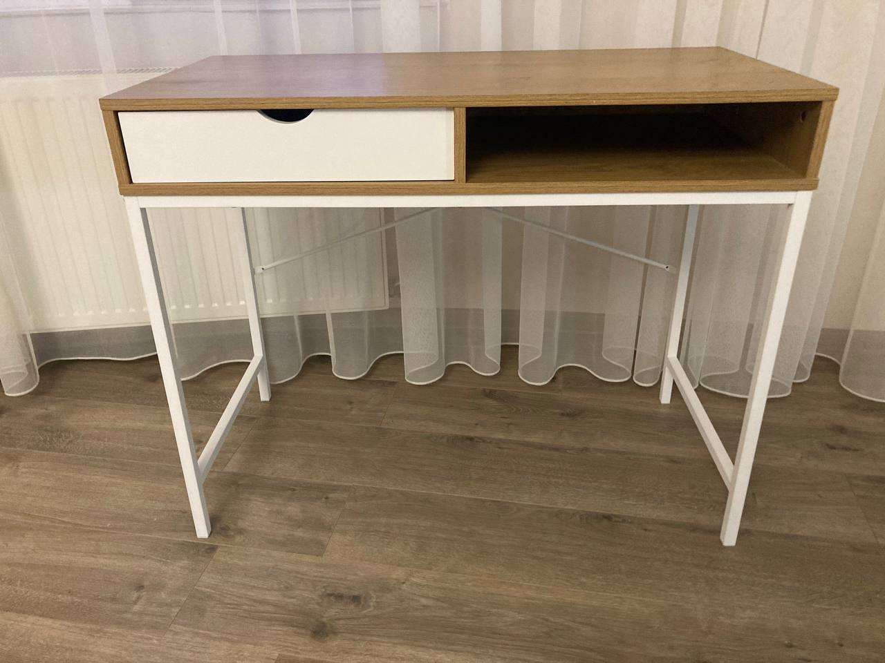 Стол JYSK TRAPPEDAL 48x95, 1 ящик, дуб/белый