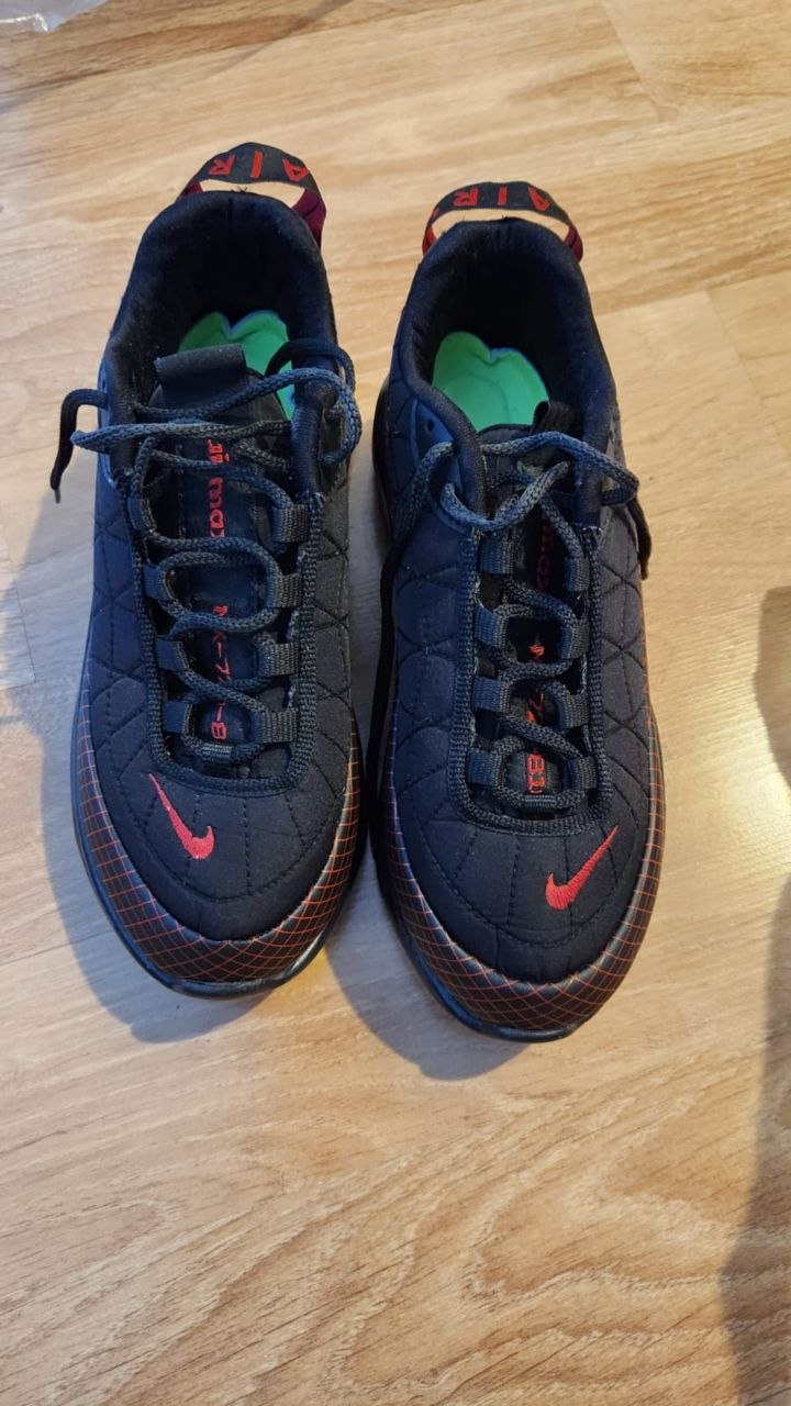 Кроссовки в стиле Nike Air Max