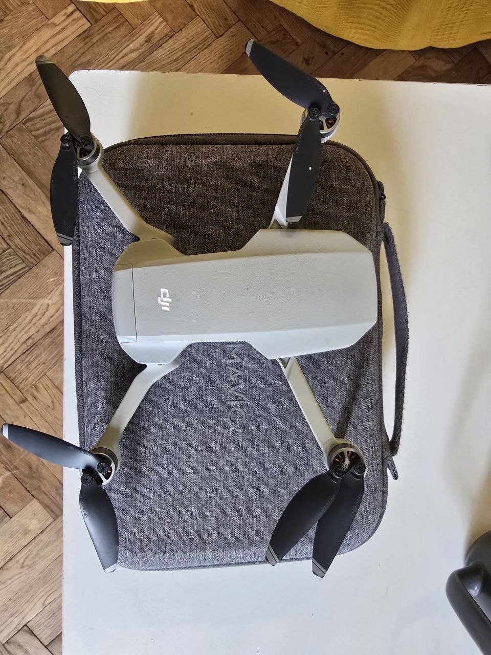 Квадрокоптер DJI Mini 2