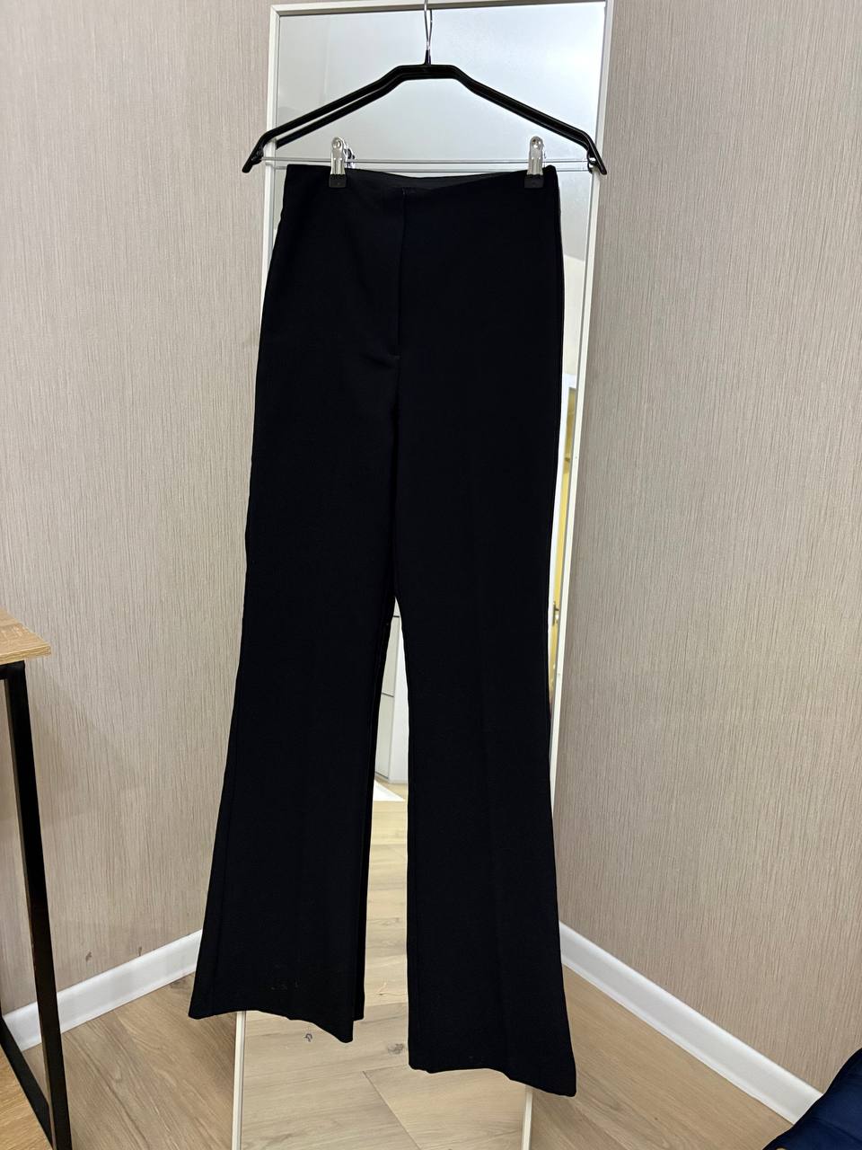 Брюки Zara в обтяг, эффект леггинсов