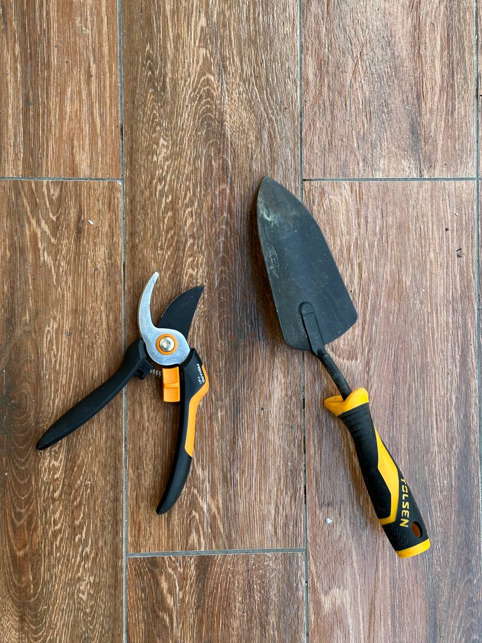 Секатор Fiskars
