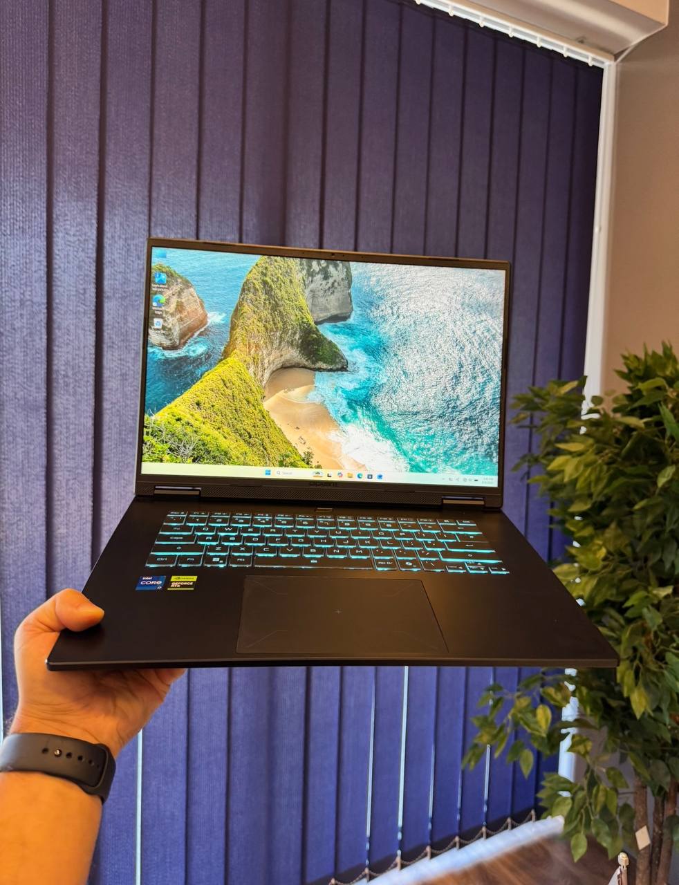 Gigabyte Gaming A16 CMH игровой ноутбук