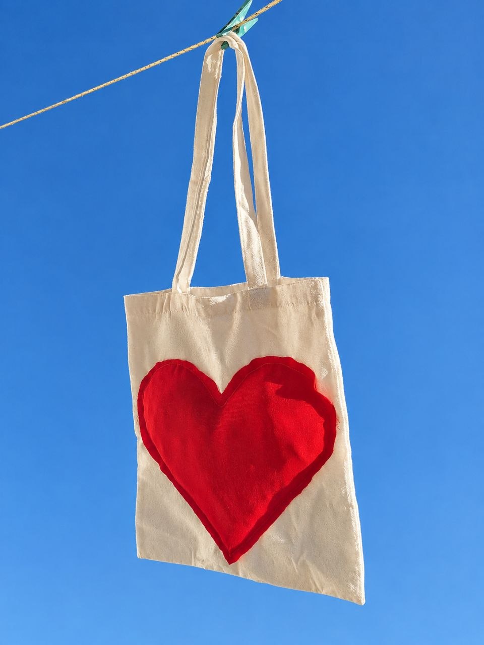 Шоппер handmade (upcycling) с объёмным сердцем 32×38 см