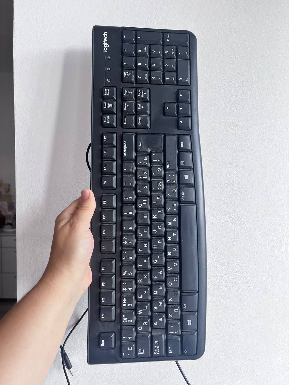 Клавиатура Logitech проводная