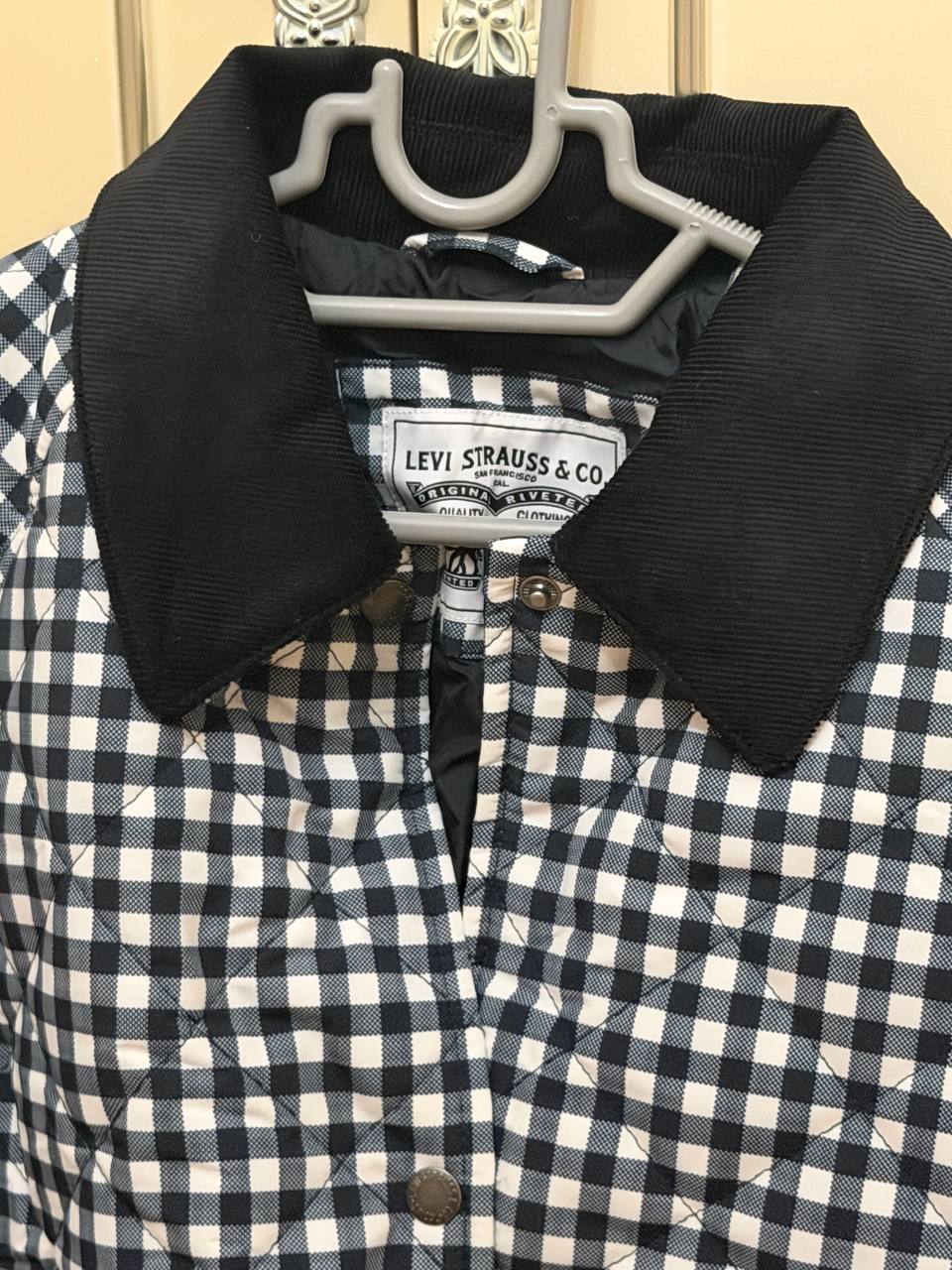 Куртка Levis оригинал