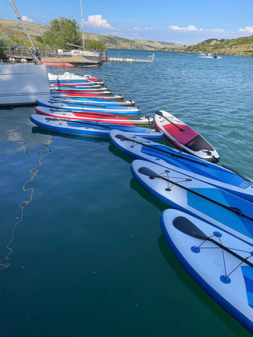 Сапборд (SUP) полный комплект: весло, насос, лиш, плавник, рюкзак