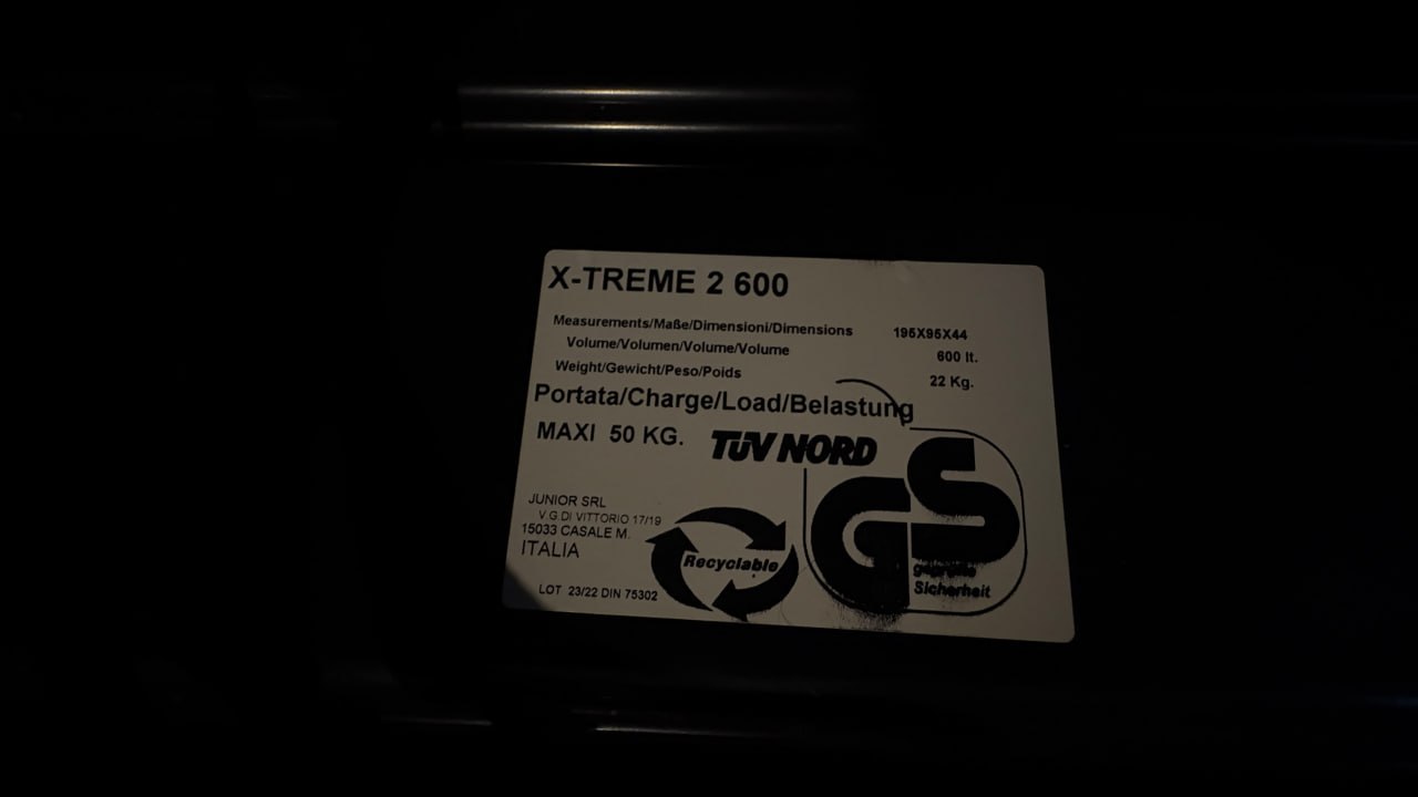 Автобокс Taurus 600, карбон, 600 литров