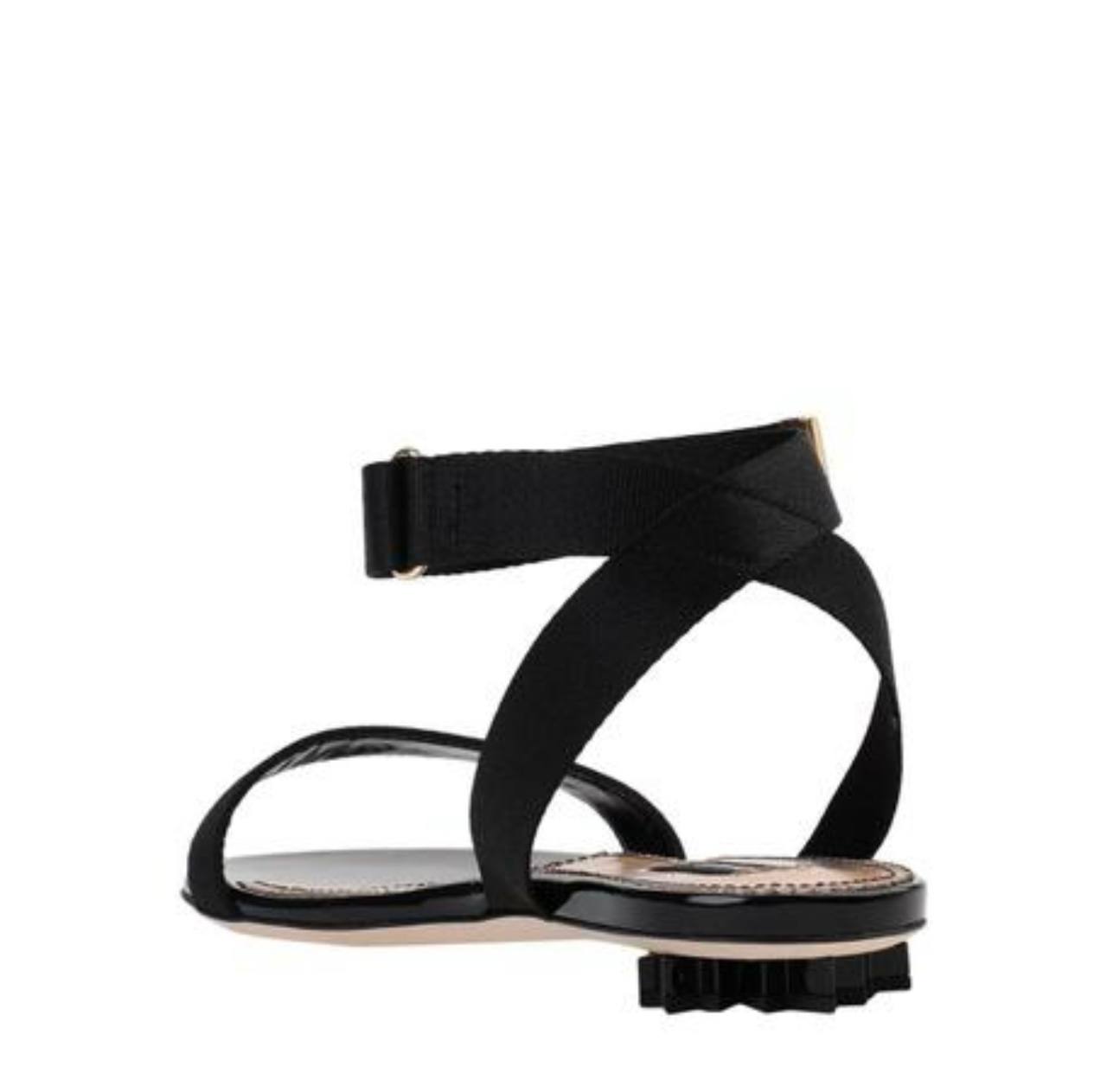 DSQUARED кроссовки, новые, размер 38
