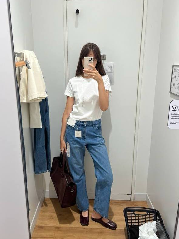 Голубые прямые джинсы UNIQLO, размер 25