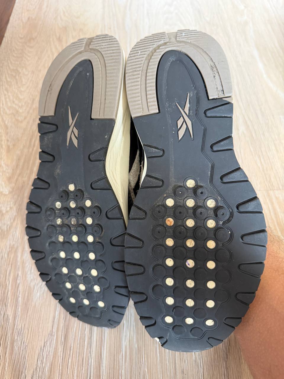 Кроссовки Reebok + New Balance (2 пары)
