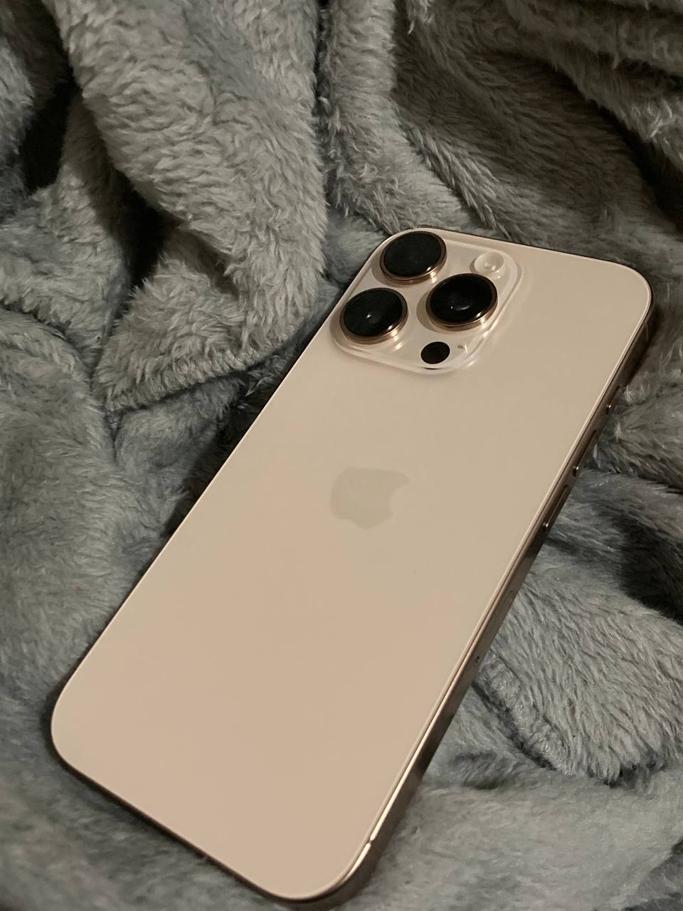 iPhone 16 Pro 128GB Desert Gold