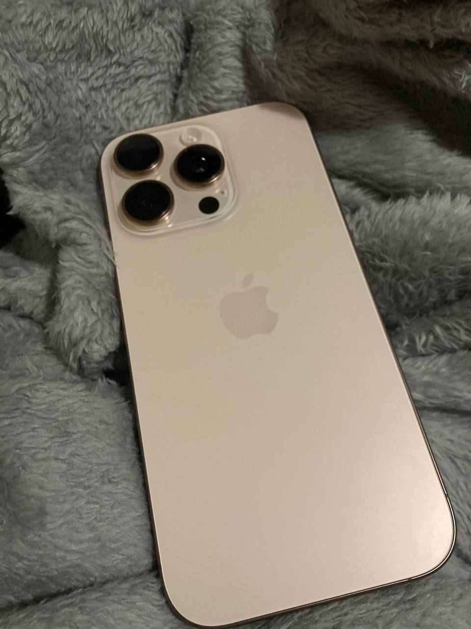 iPhone 16 Pro 128GB Desert Gold
