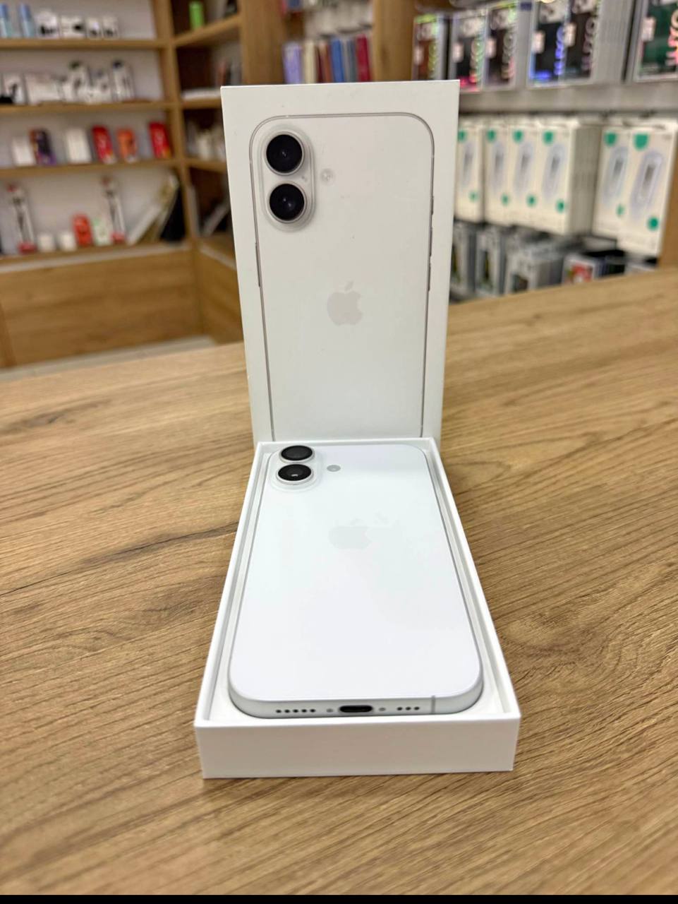 iPhone 16 128 ГБ