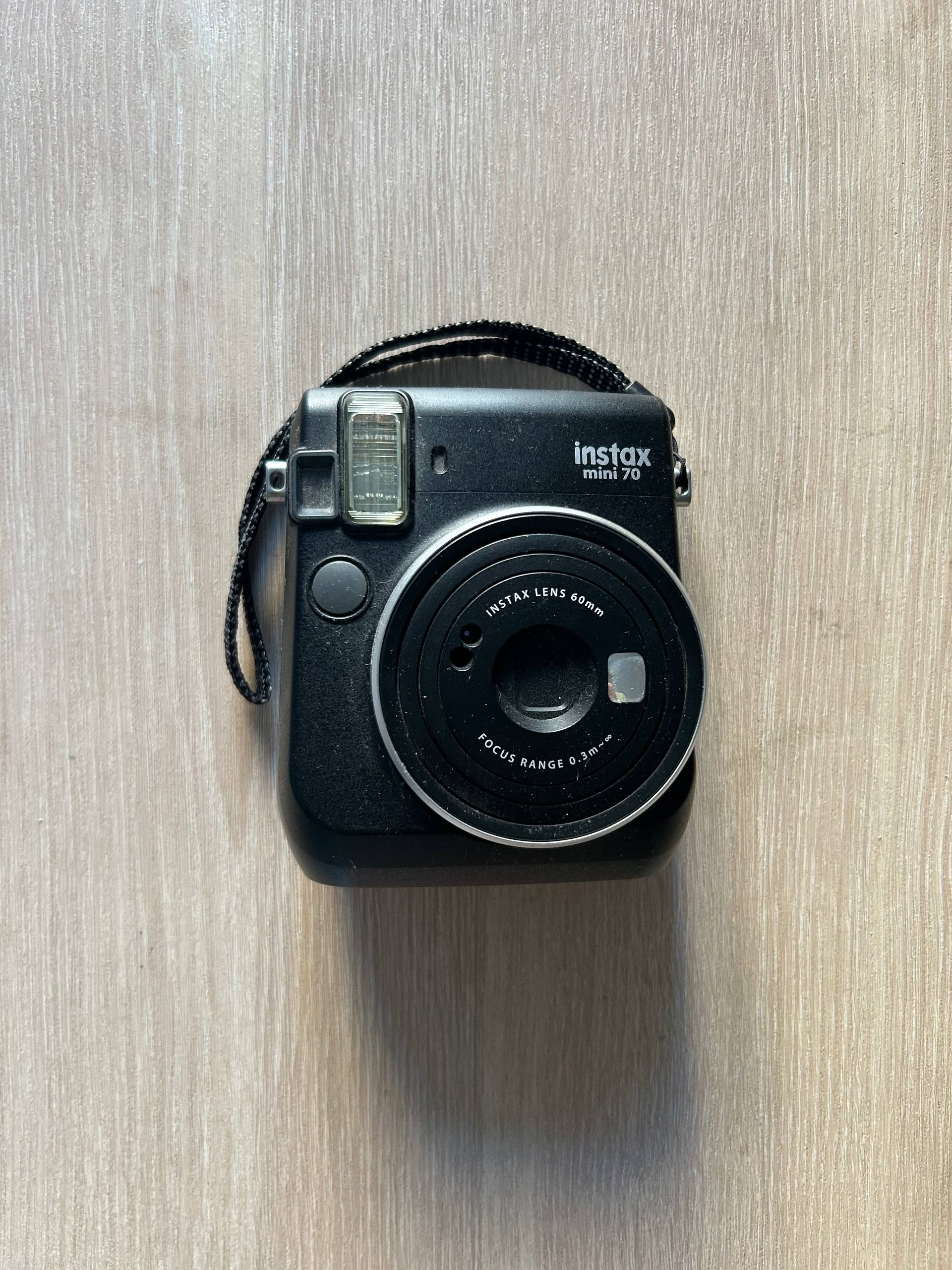 Фотоаппарат Instax mini 70