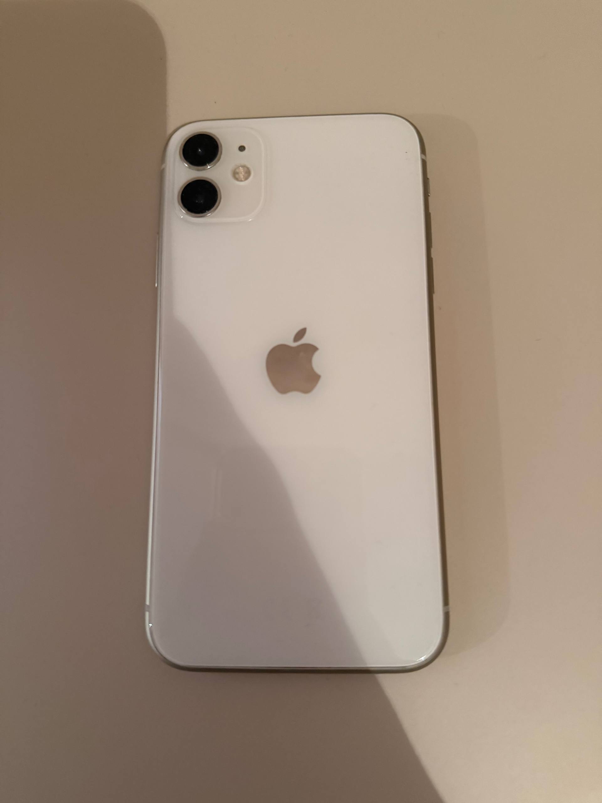 iPhone 11