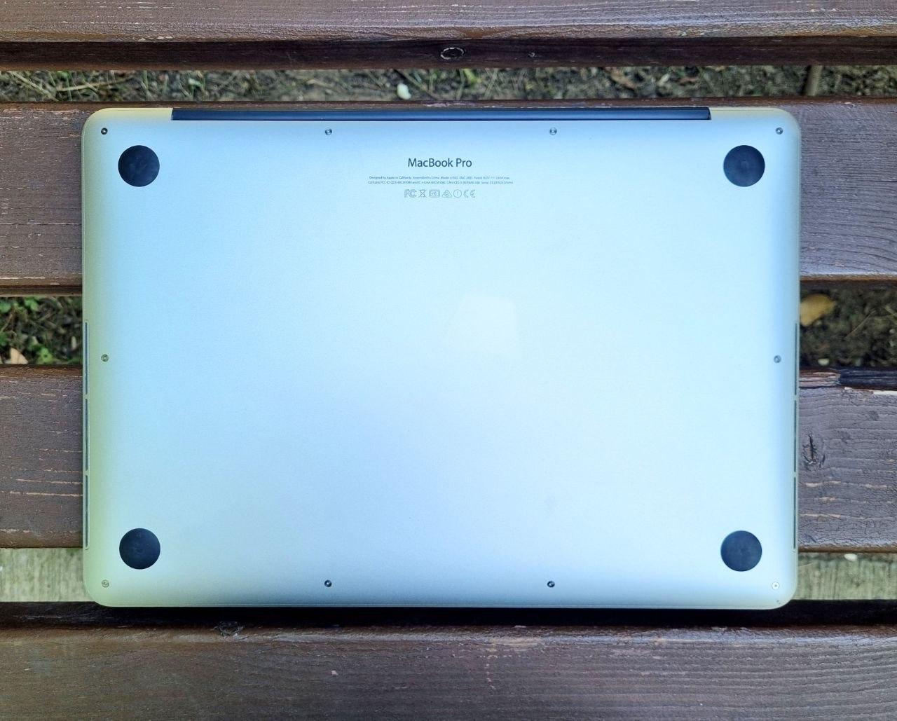 MacBook Pro 13 2015 (i5, 16GB RAM, 256GB SSD)