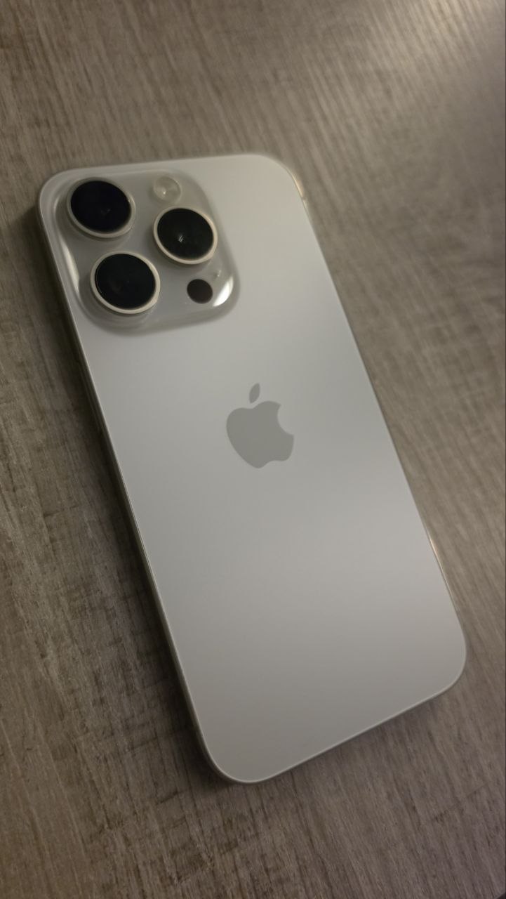 iPhone 15 Pro 512 ГБ белый