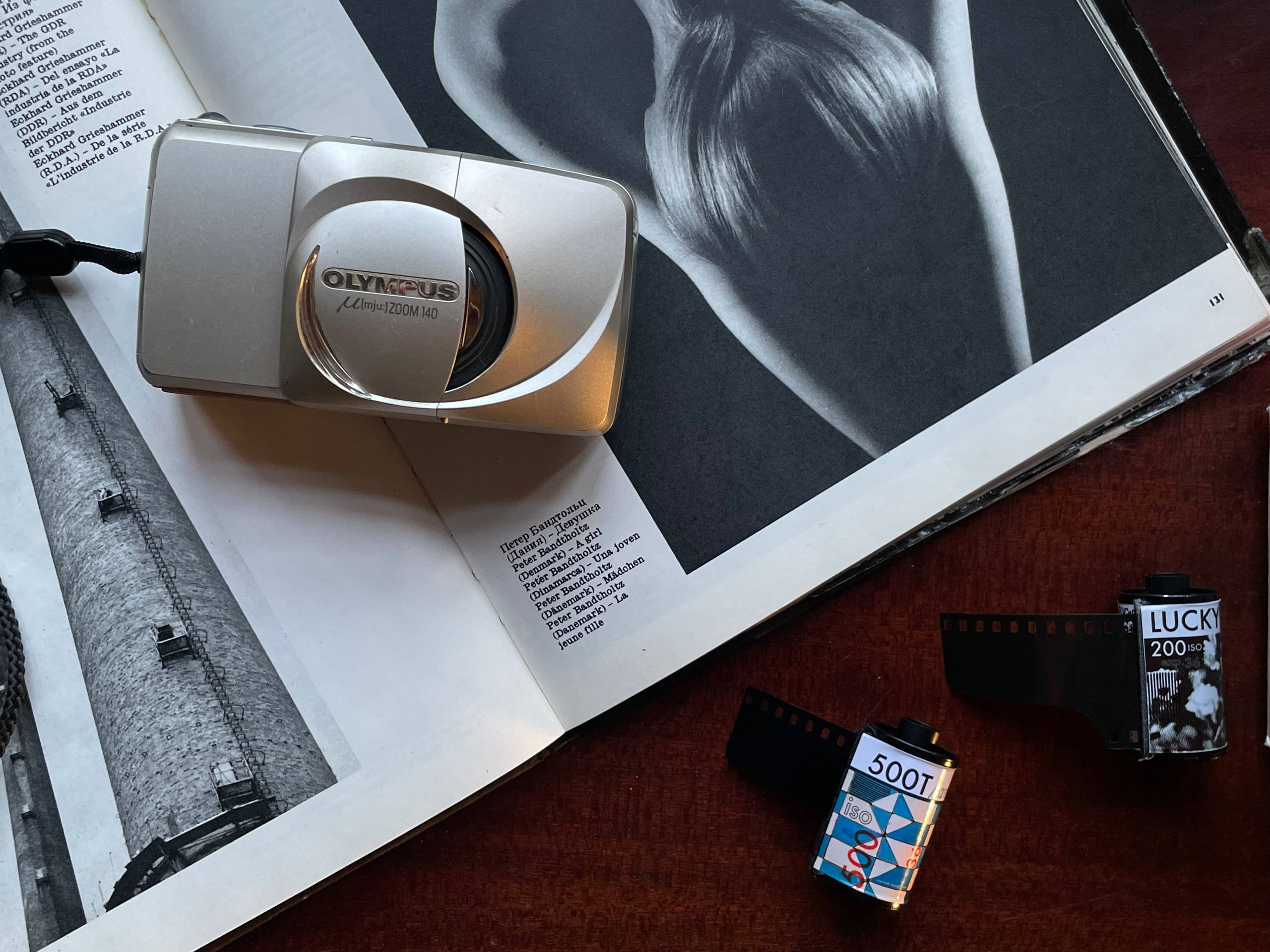Olympus Accura Zoom 38–70 плёночная камера