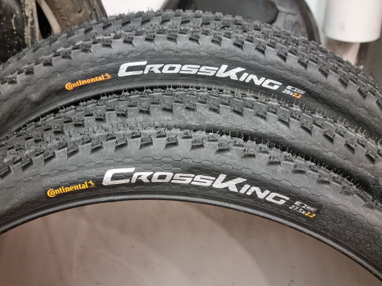 Покрышки Continental Cross King 27.5x2.2 и 29x2.2