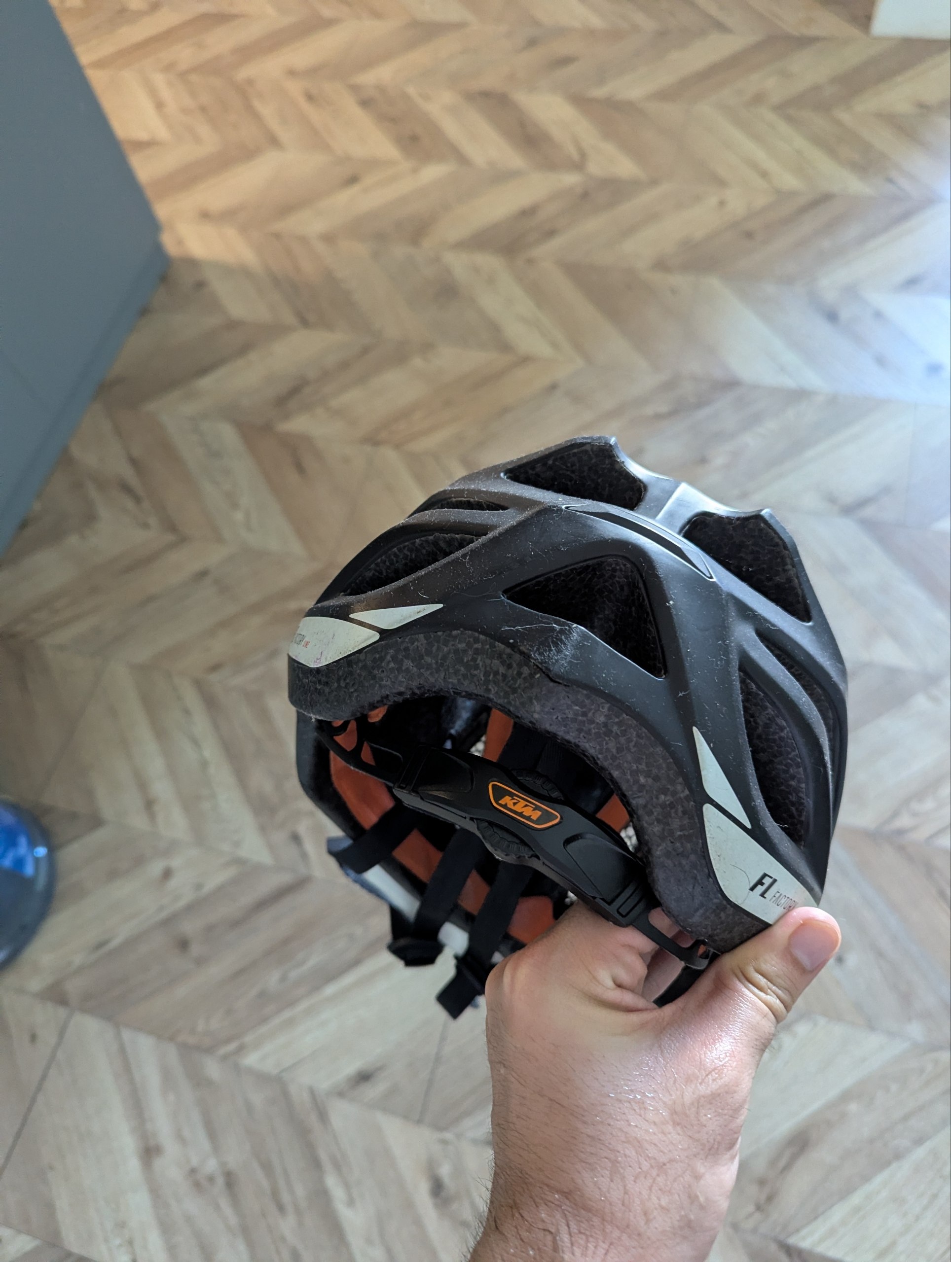Велошлем KTM, размер L